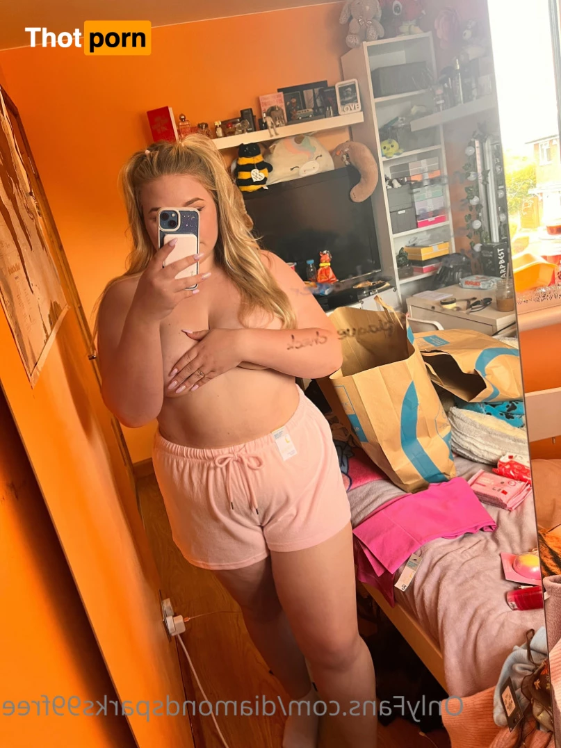 TonguequeenDeeFree 7516090