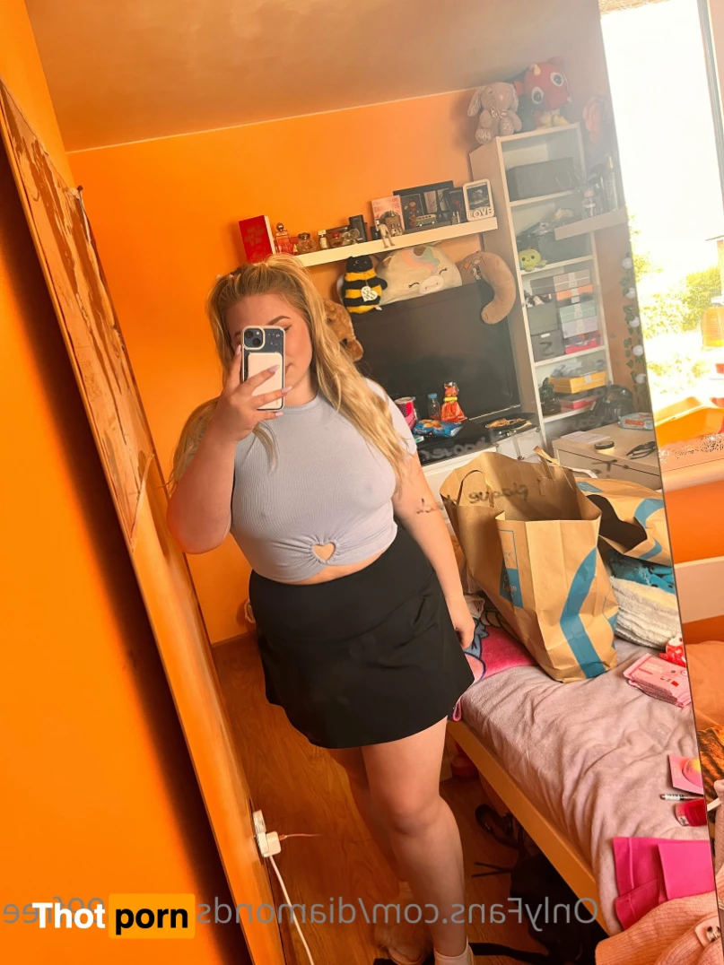 TonguequeenDeeFree 7516421