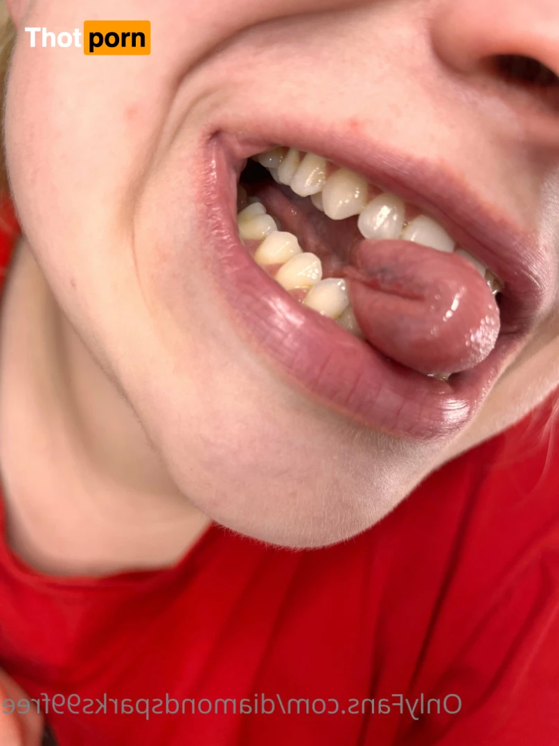 TonguequeenDeeFree 7516445