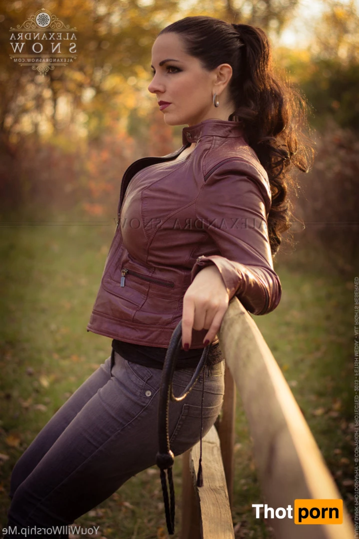 Goddess Alexandra Snow 6423913