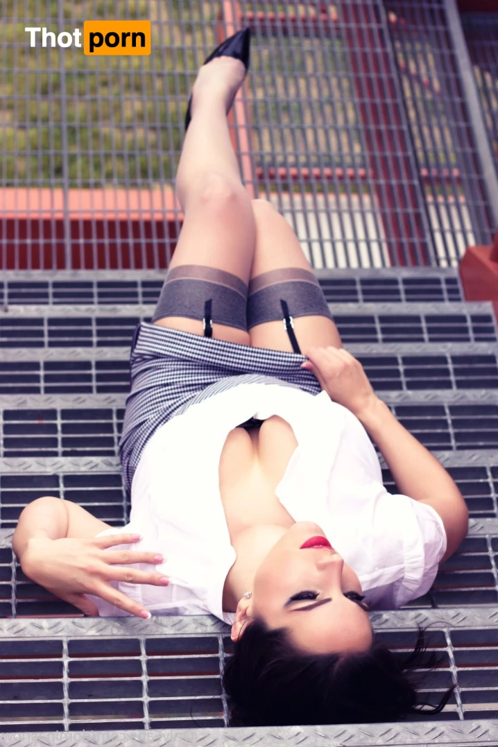 Goddess Alexandra Snow 6423953