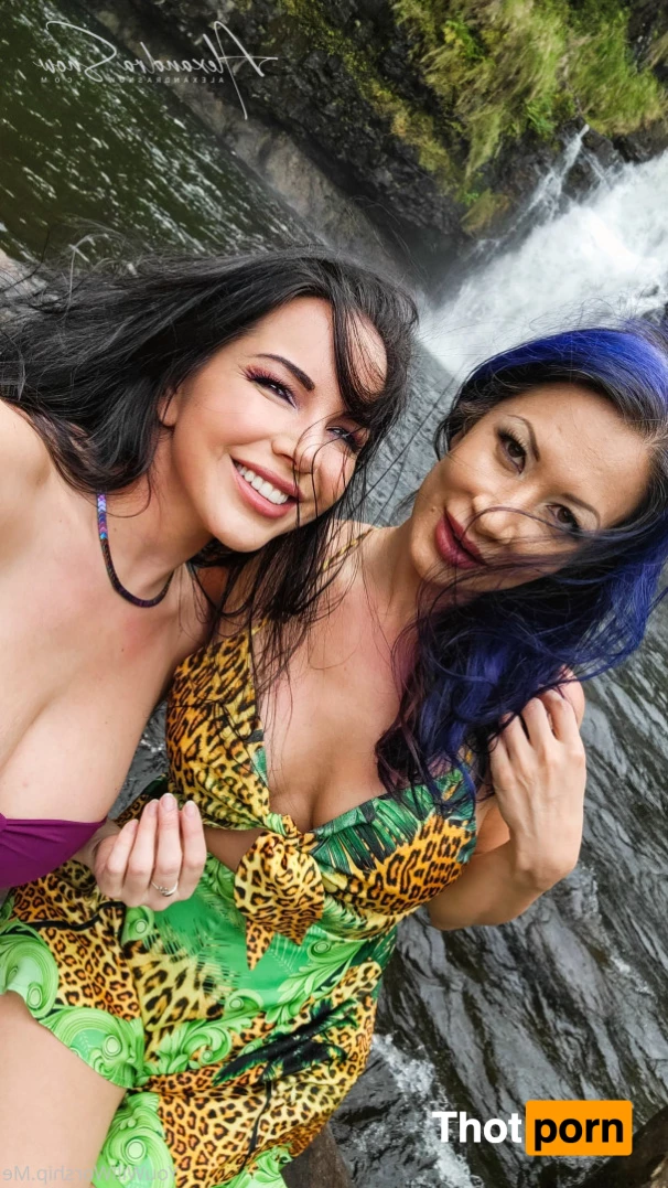 Goddess Alexandra Snow 6424245