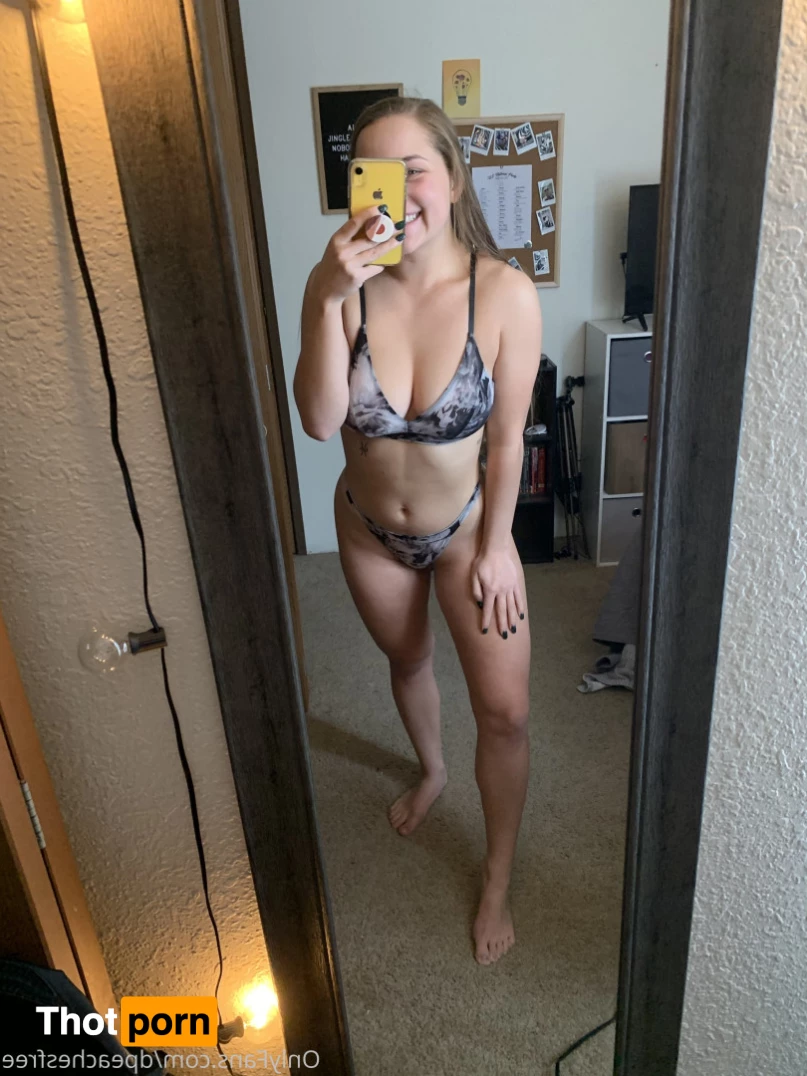 Peaches (FREE) 7558938