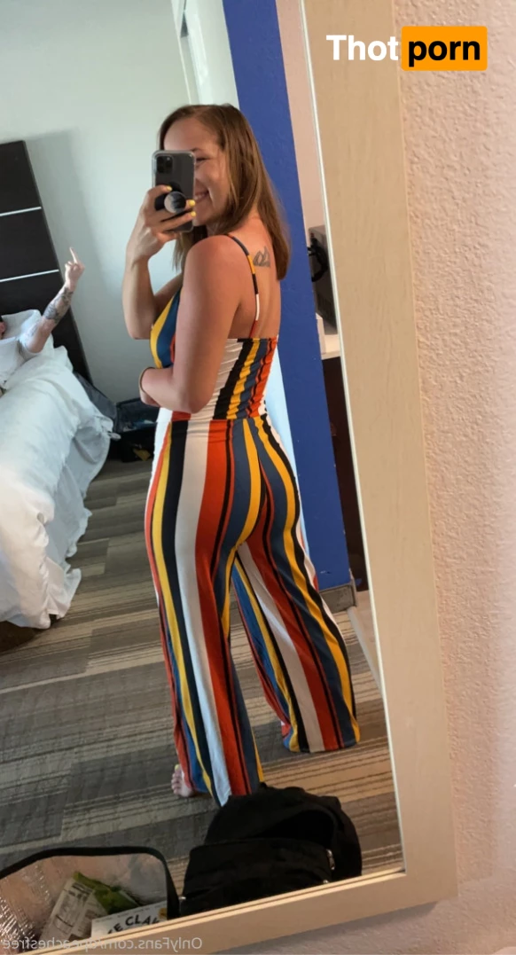 Peaches (FREE) 7559171