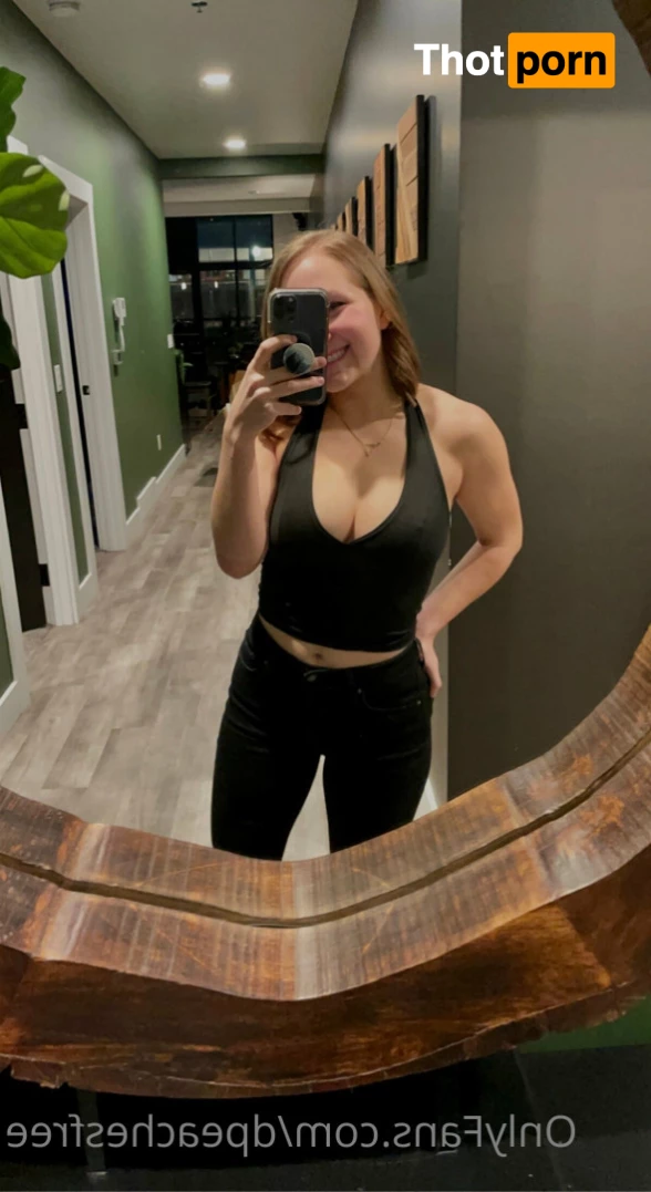 Peaches (FREE) 7559203