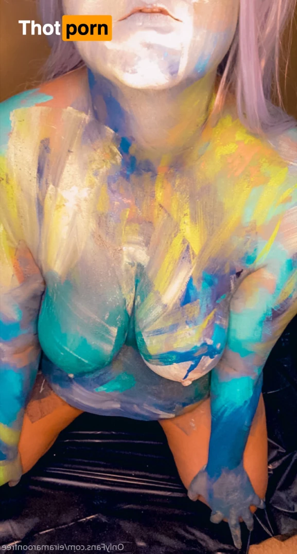 Eira Maroon 13752798