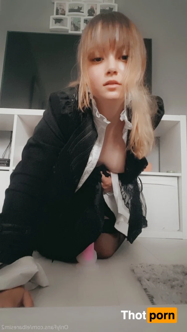 Elba's Packages 13751715