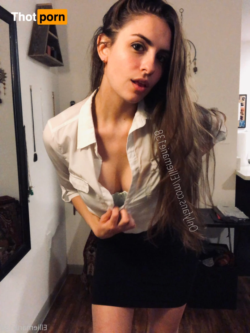 Ellie Marie 💋 7693678