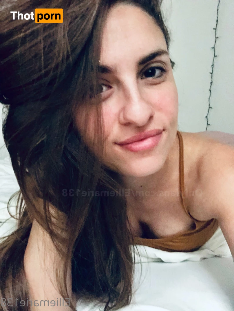 Ellie Marie 💋 7693825