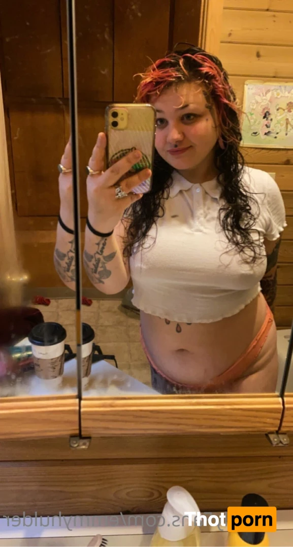 Em Hulder🌿DM me for content, honey.✨ 7637037