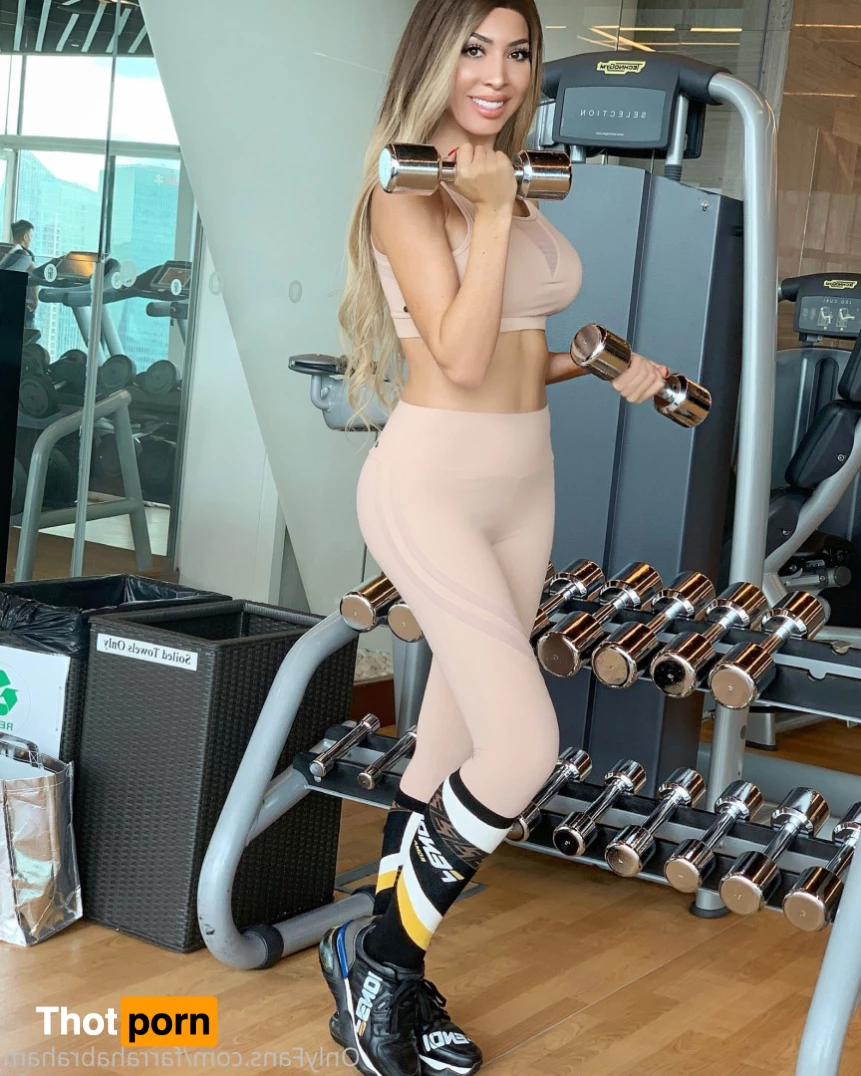 FARRAH ABRAHAM 9061827