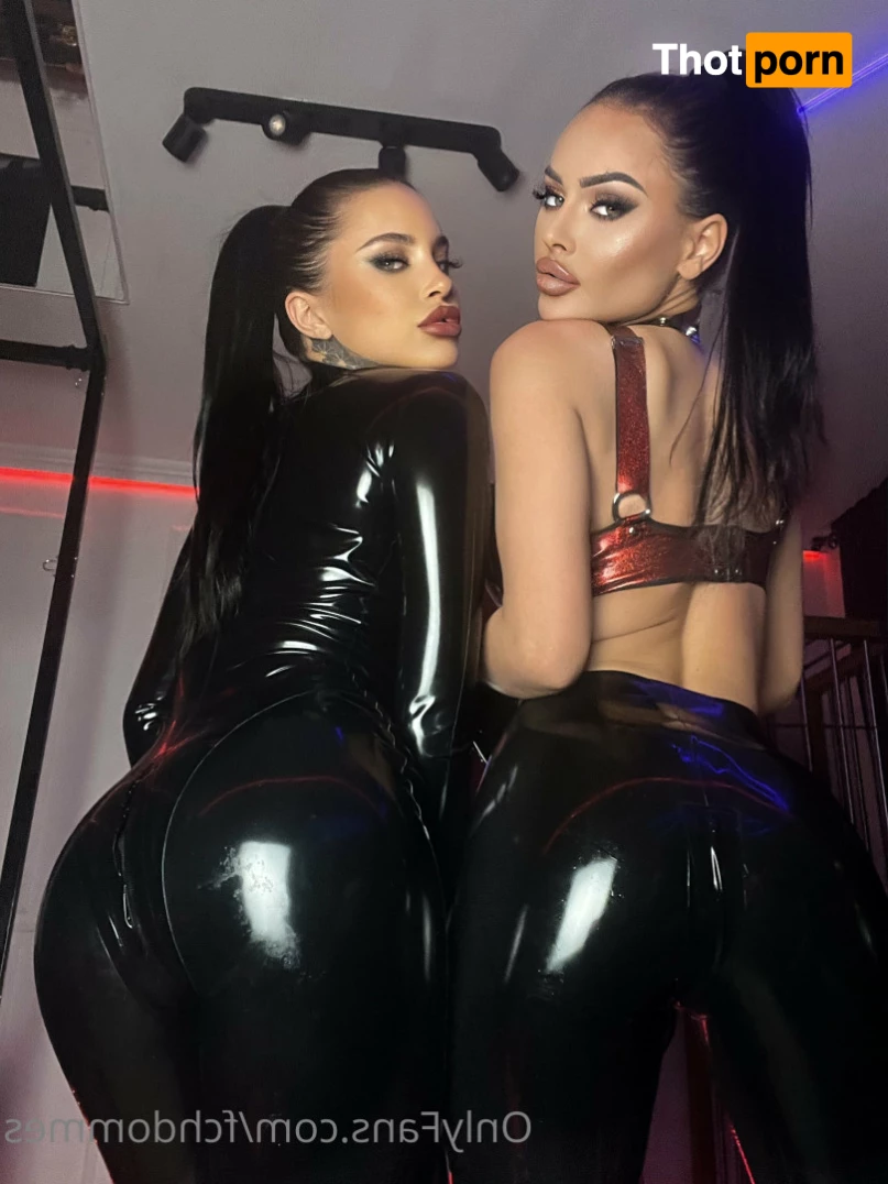 Fetish Chateau Dommes 7581582