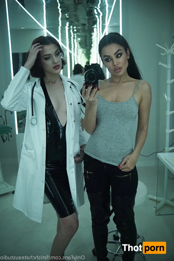 Fetish Chateau Dommes 7581657