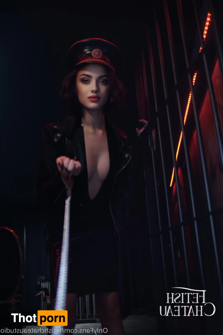 Fetish Chateau Dommes 7581694