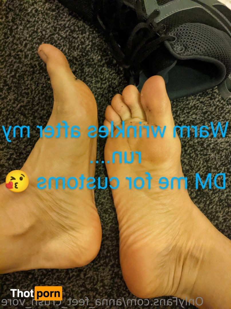 Anna feet crush vore love 😘 14535467