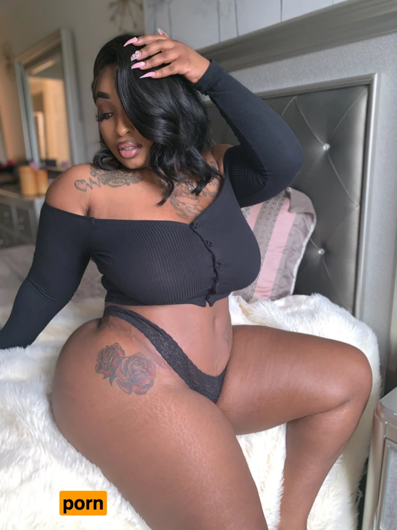 LITTLE MISS GOOD COOCHIE  🧚🏽‍♀️⚠️💦 7470739