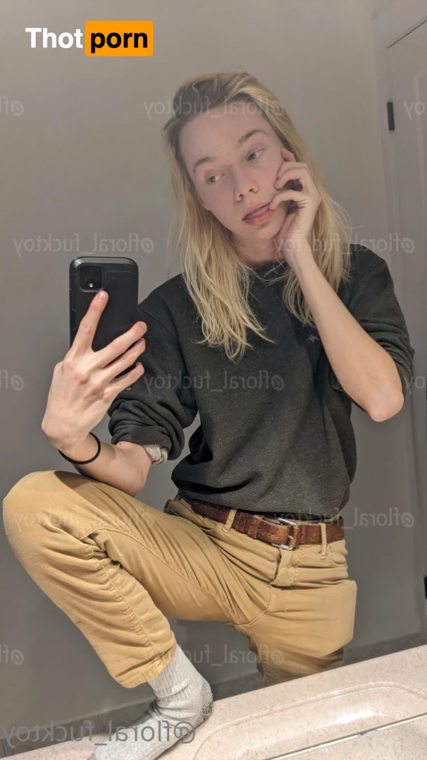 your floral fucktoy 7668418