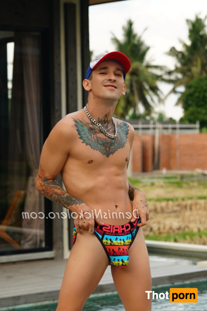FREE GAY ONLYFANS • DENNIS NICKOLERO 7521517