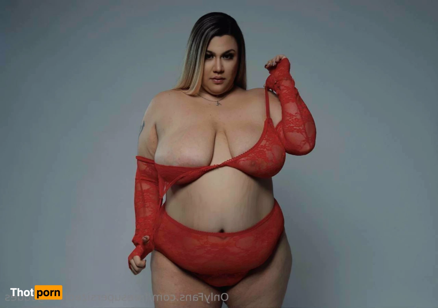 FreeSupersizedLoveGoddess 10616032