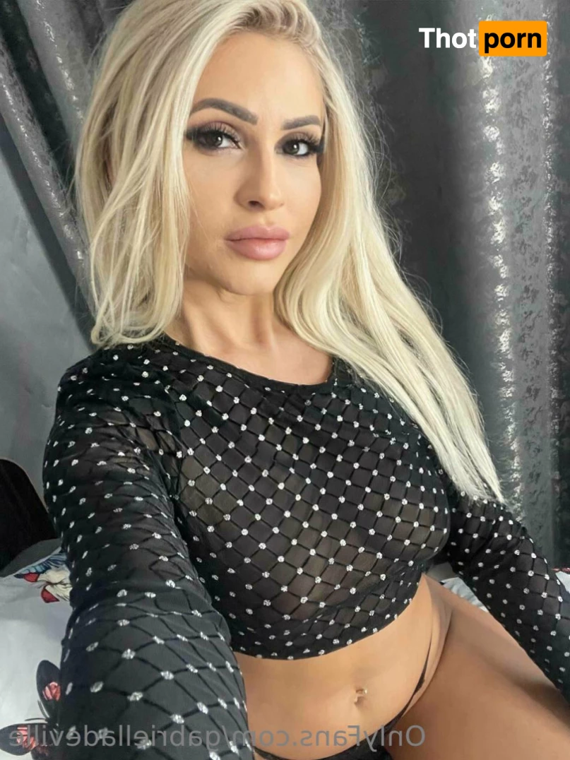 Gabriella Deville 7240332