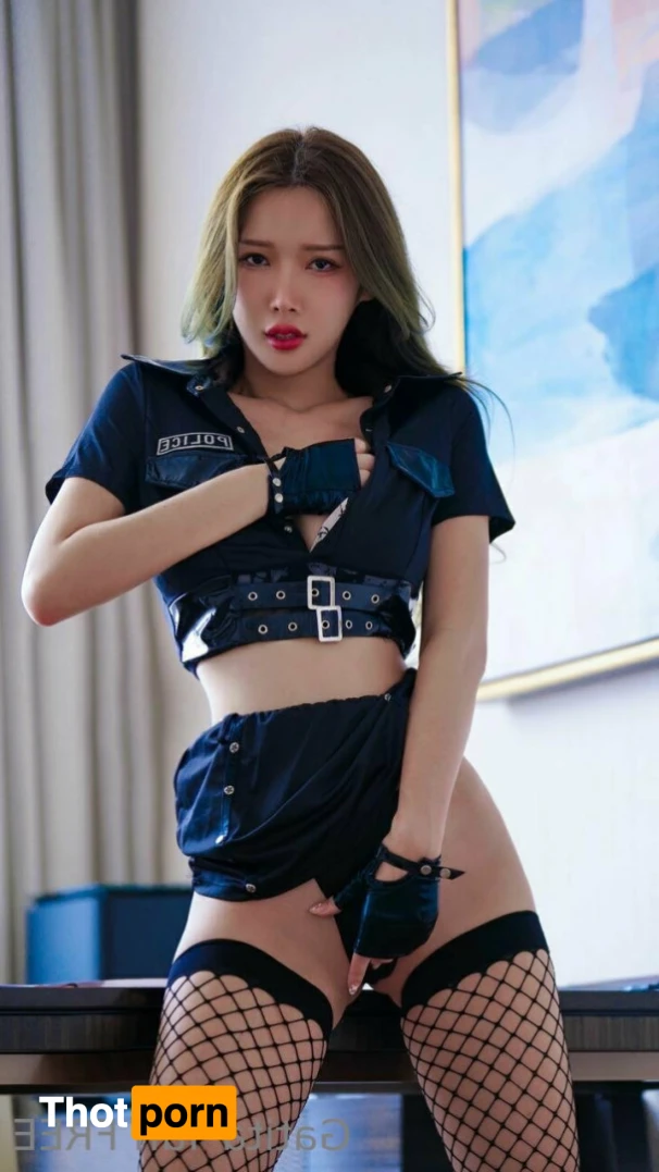 Gatita Yan_Free 13689353