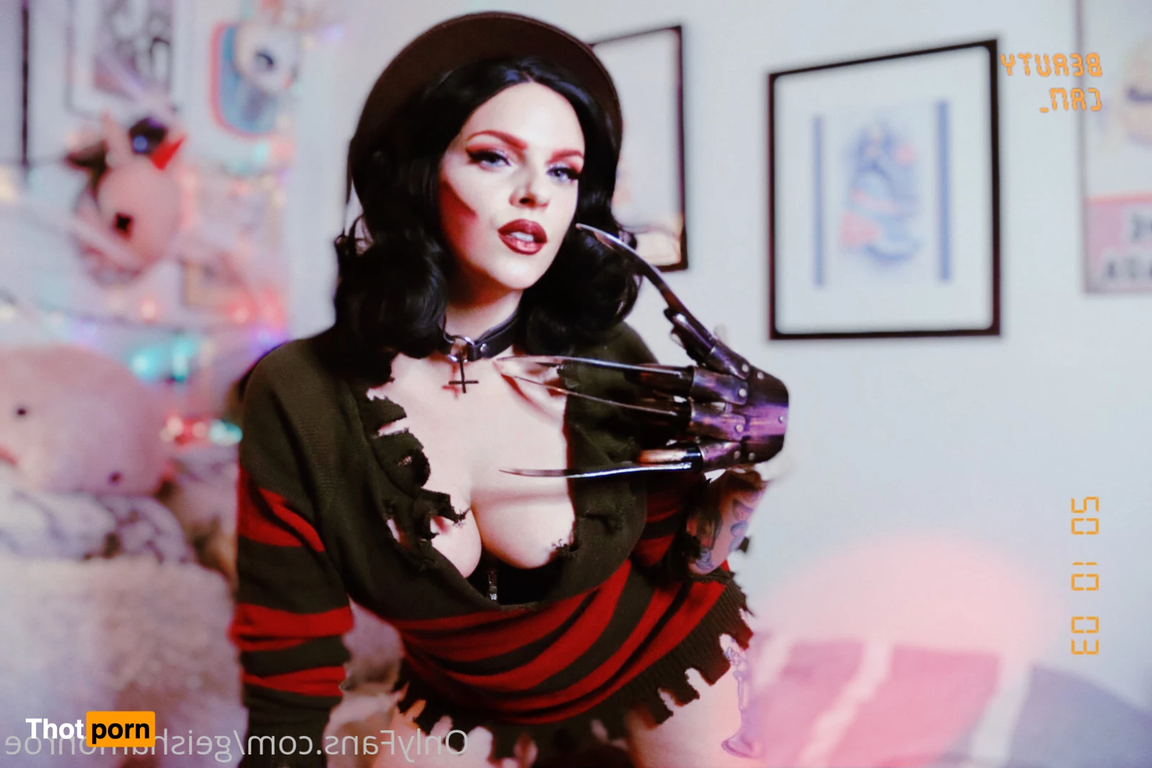 Geisha Monroe 7499307