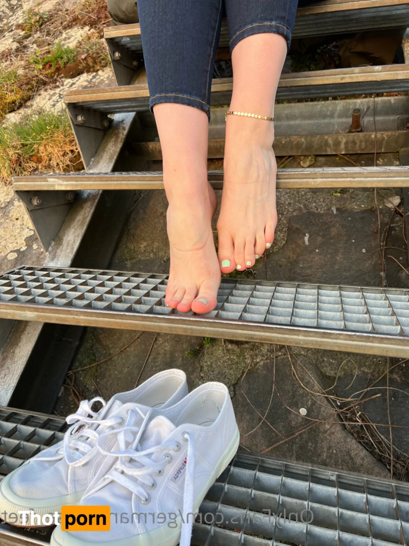 Nurse Jessica 👩🏽‍⚕️🖤 6626490