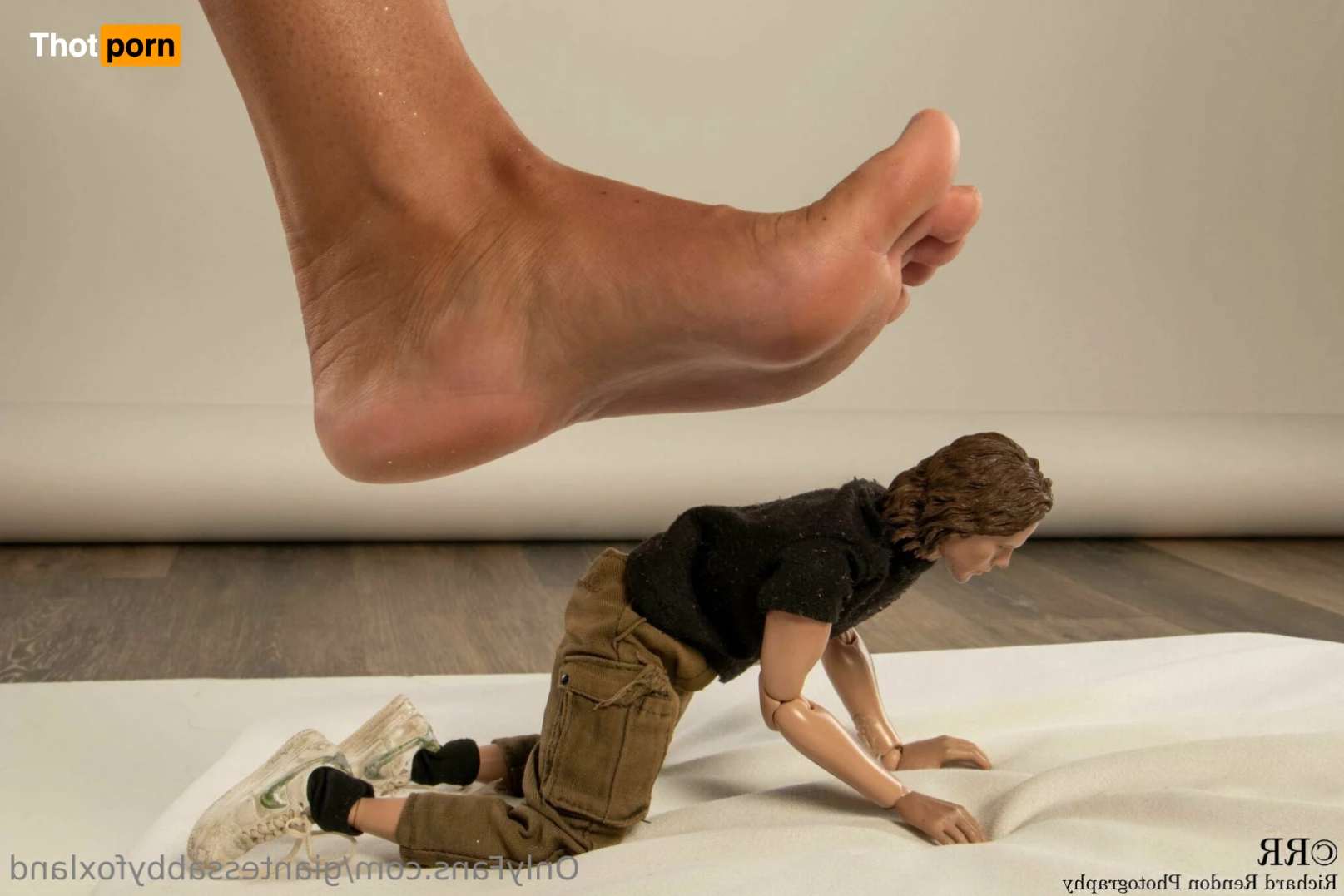 Giantess Abby 😈 7062261