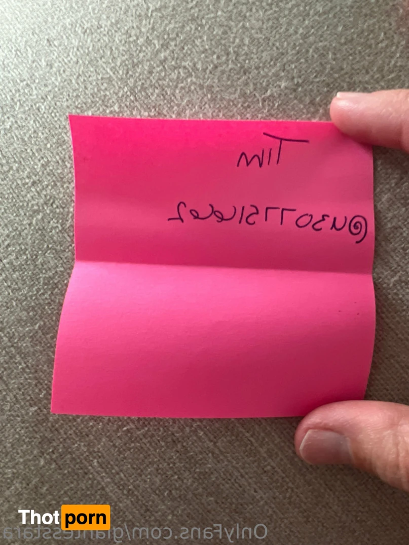 Giantess Tara 14482481