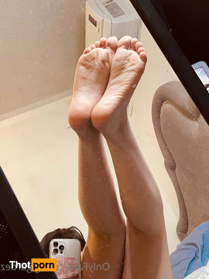 gabrielle🌘 7490936