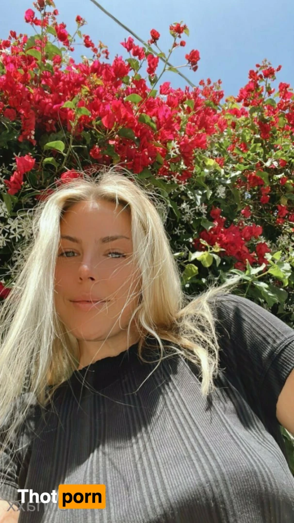 🌱Jenna Lee 12843485