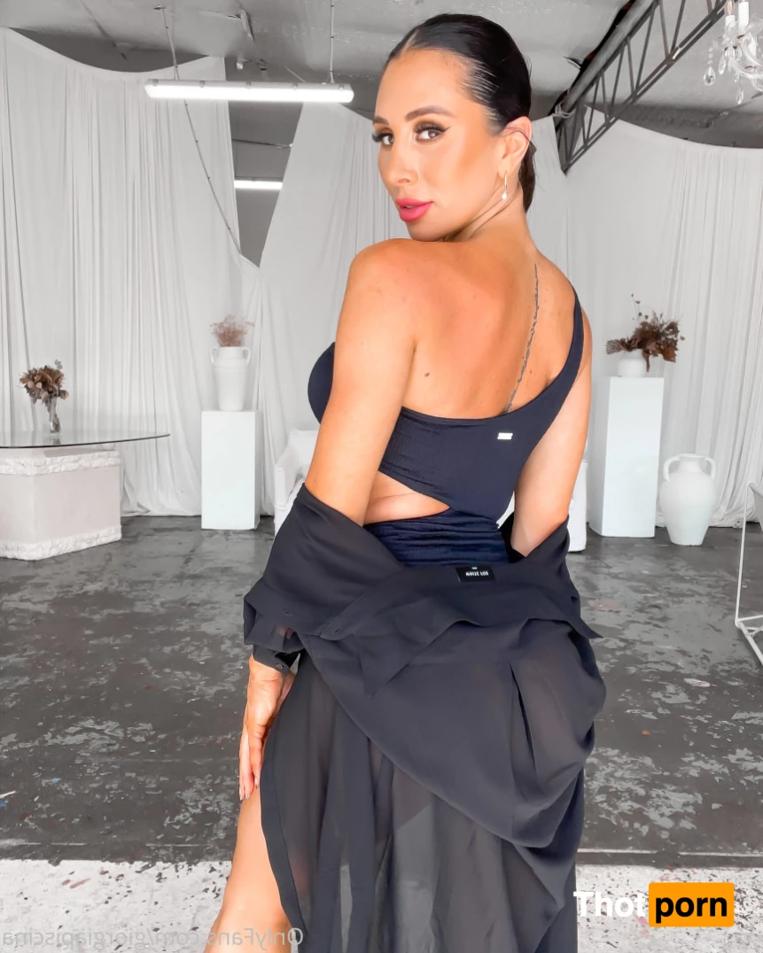 Giorgia Piscina 7409199