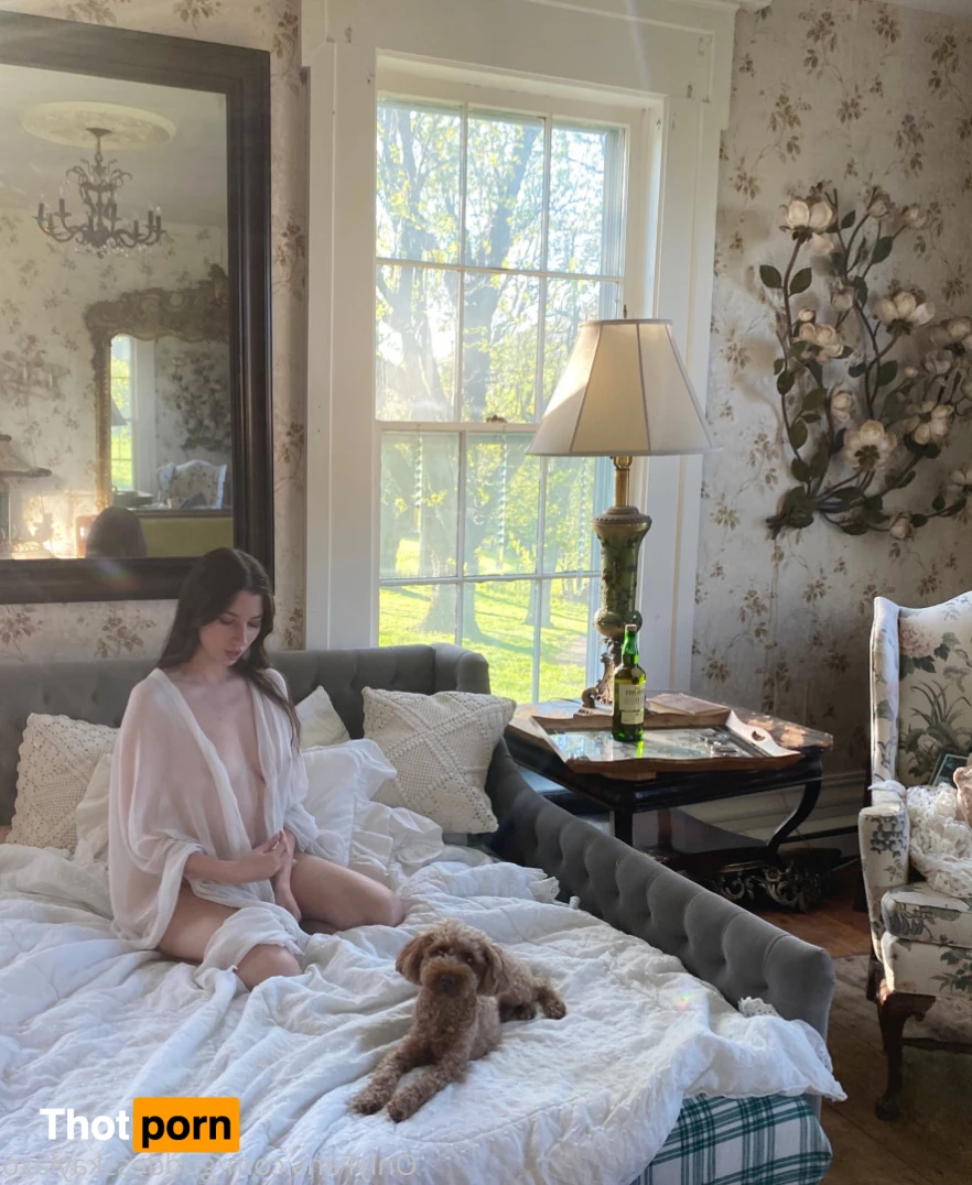 Goddess Kayla 7042959