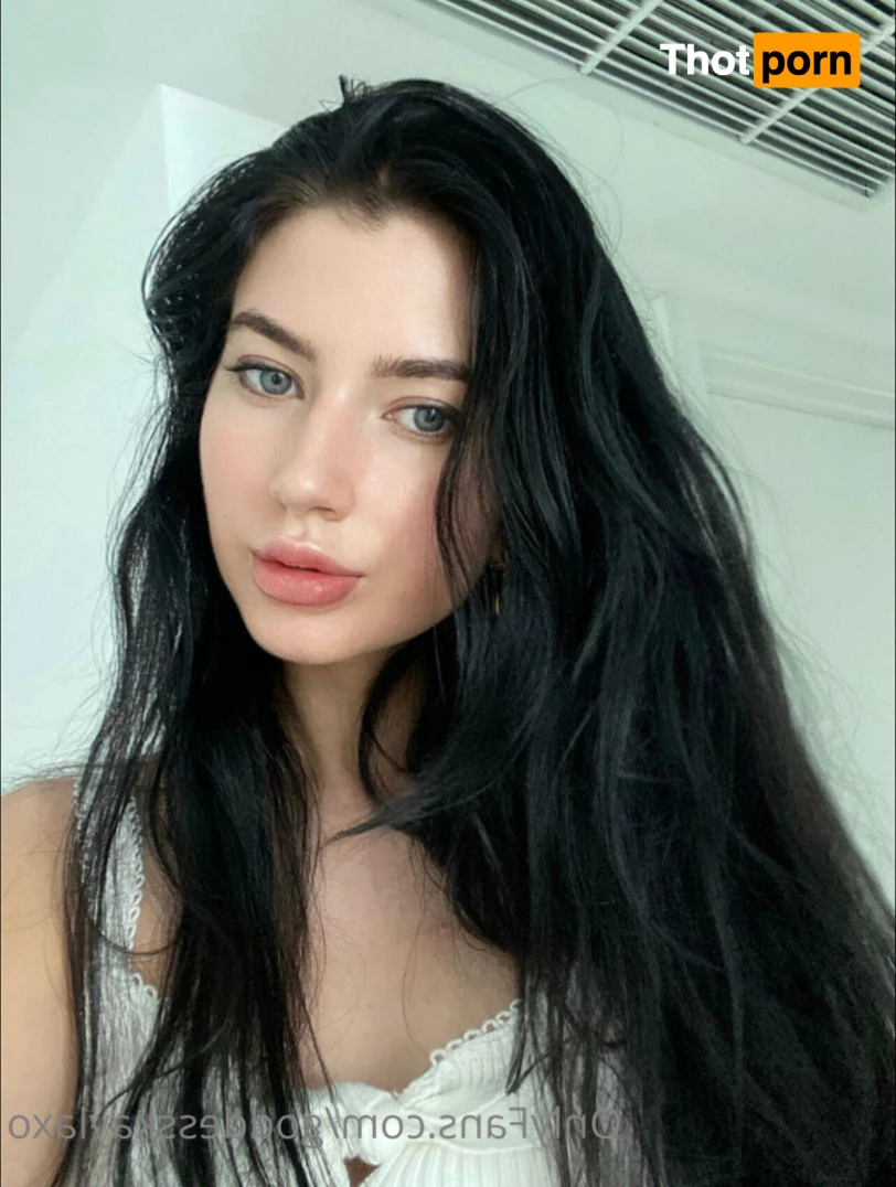 Goddess Kayla 7042983