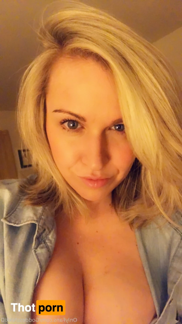 GoddessNikkiD™️ 7407518