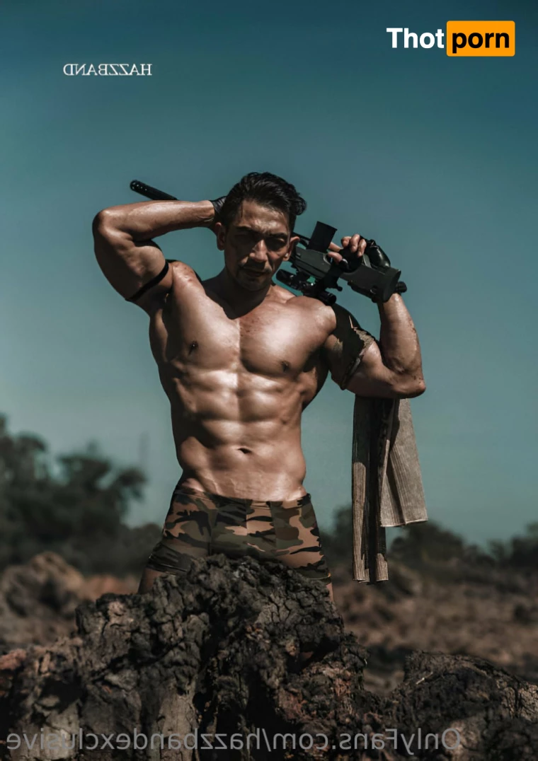 HazzBand Exclusive 10492192