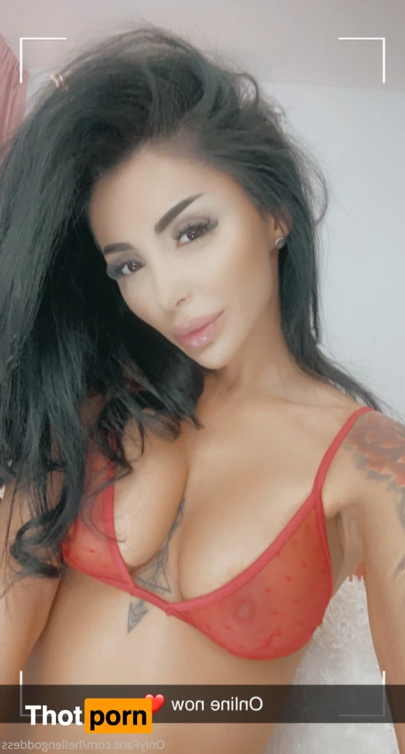 Hellen Goddess 7651598