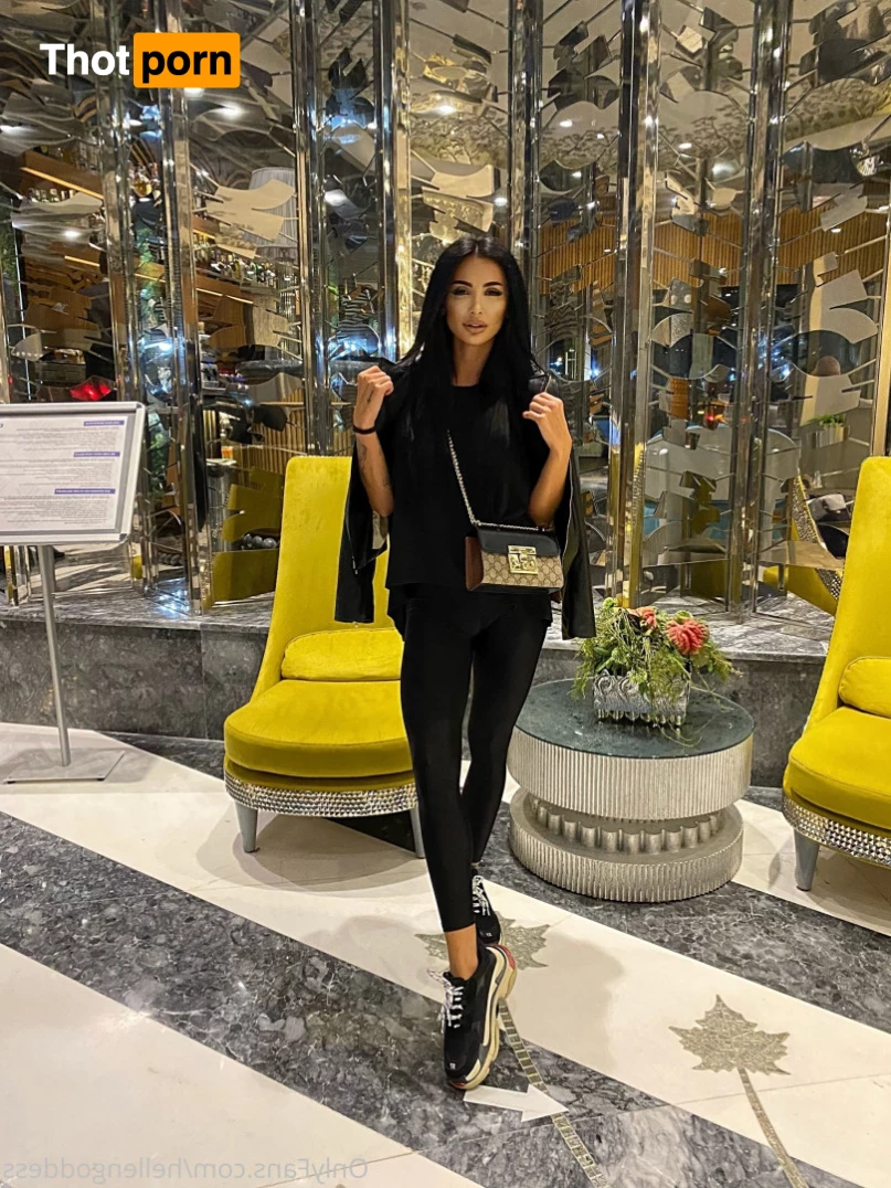 Hellen Goddess 7651623