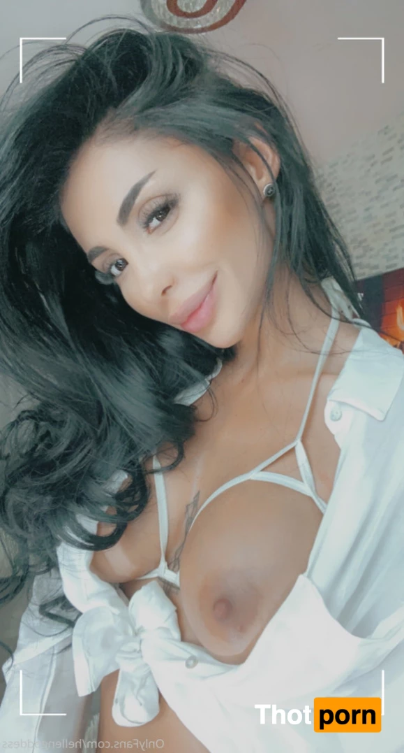 Hellen Goddess 7651727