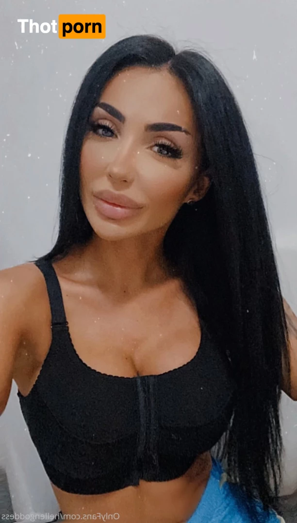 Hellen Goddess 7651858