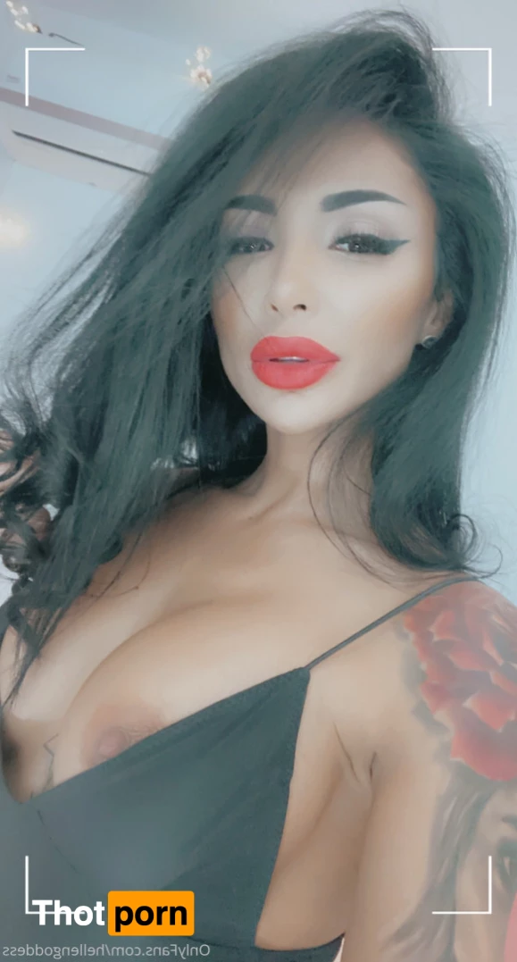 Hellen Goddess 7651981