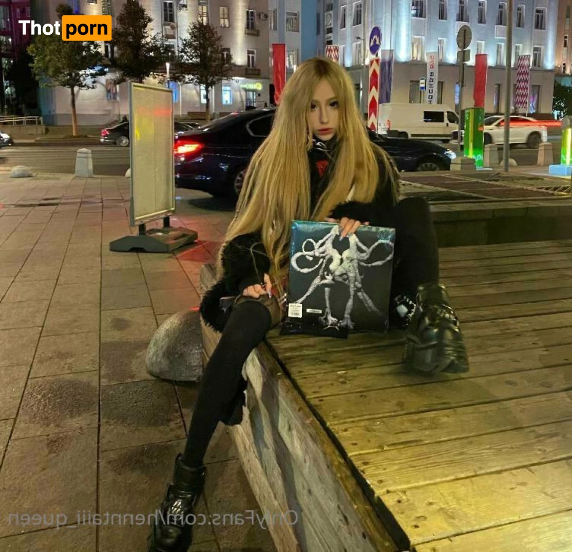 henntaiii_queen 7151484