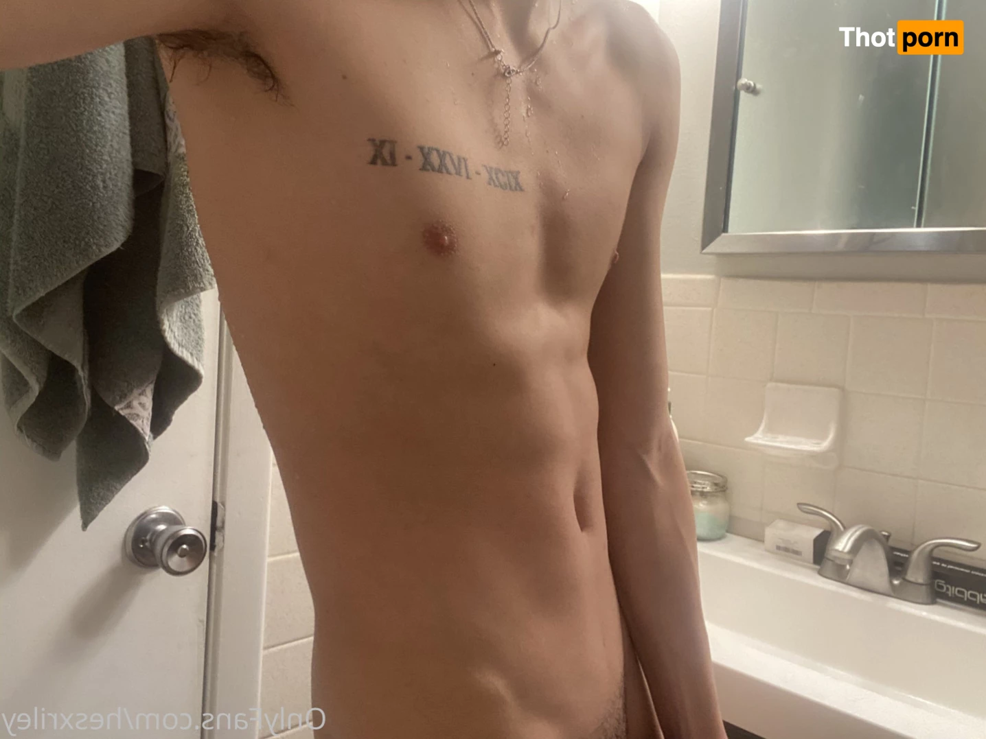 Riley's Free Page ⚡️ 6973073