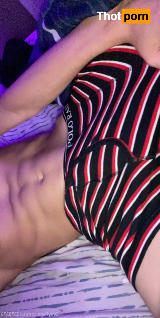 Riley's Free Page ⚡️ 6973475