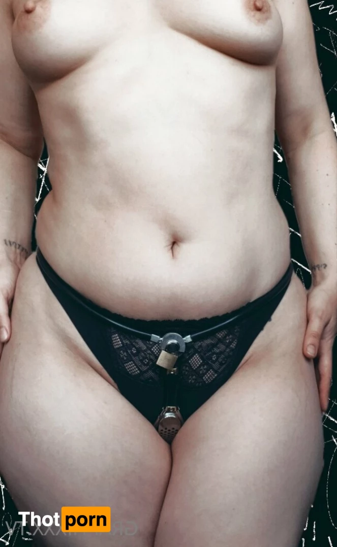 Holly Graphixxx 6969763