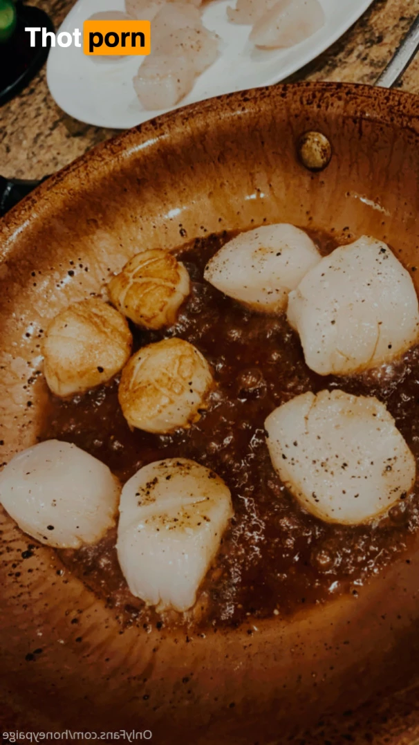 Paige⚡️ 10615646