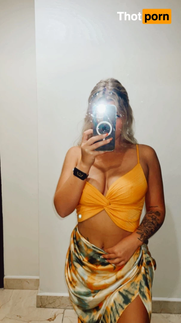 Paige⚡️ 10615697