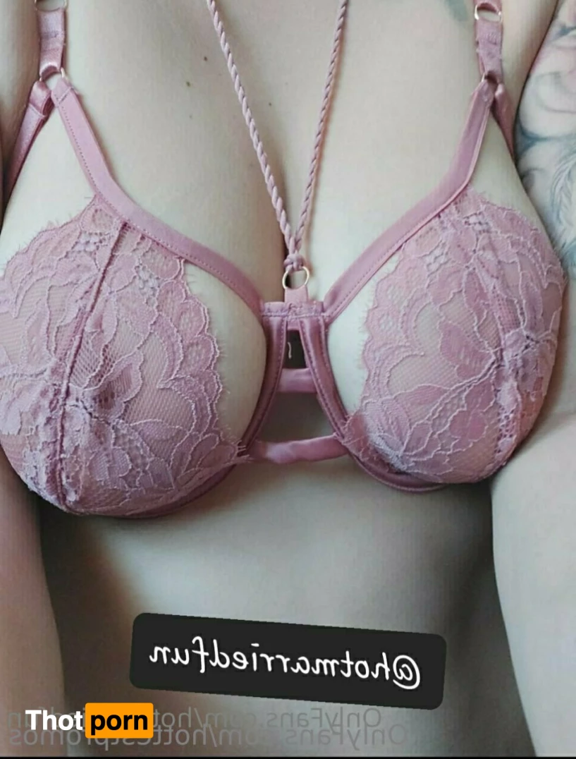 Hottest Pages and Promotions 6941905