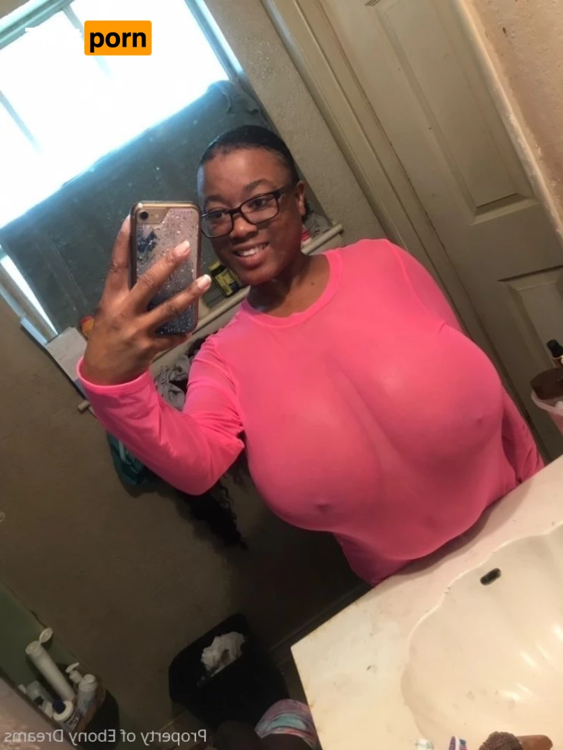 I Dream of Ebony 6940870