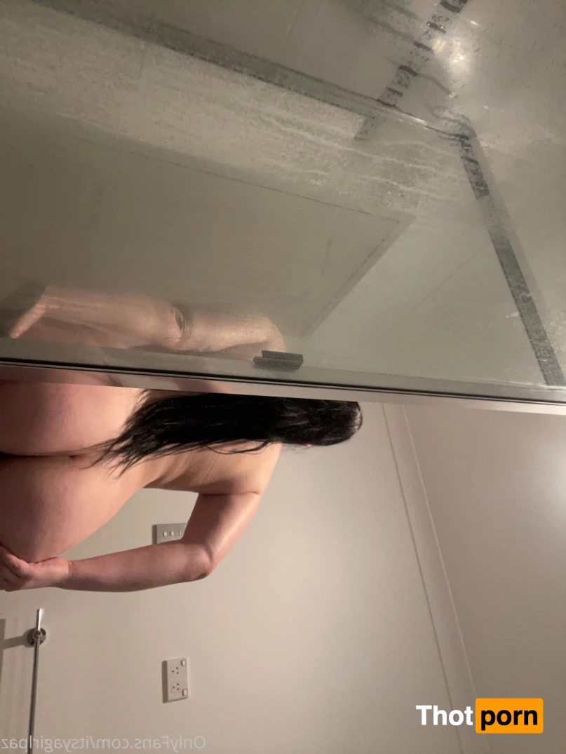 itsyagirlpaz 🍑 7373048